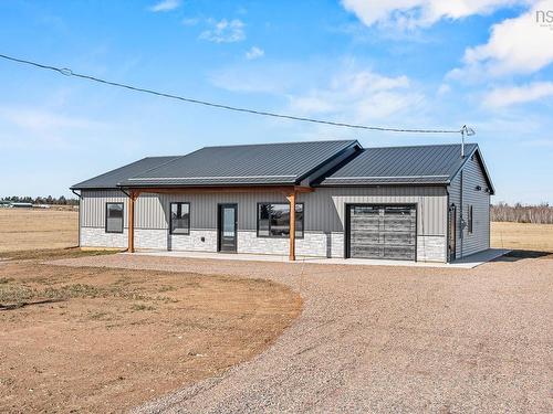 11297 Highway 2, Masstown, NS 