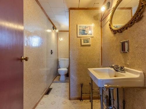 135 Pleasant Street E, Amherst, NS 