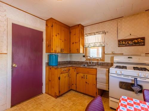 135 Pleasant Street E, Amherst, NS 