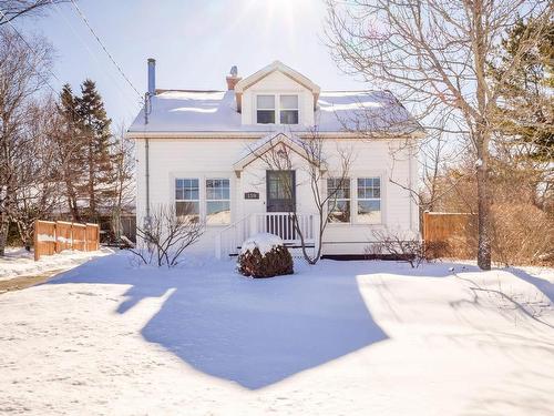 159 Pleasant Street  Wolfville, NS B4P 1M5