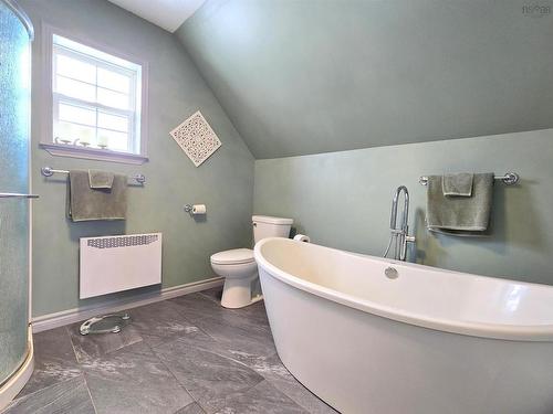 2816 Barronsfield Road, River Hebert, NS 