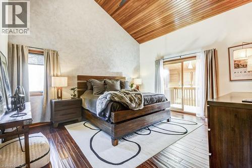 9 Foresthill Crescent, Fonthill, ON - Indoor Photo Showing Bedroom