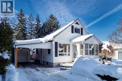 30 WILLIAMS Street  New Hamburg, ON N3A 2C4