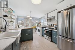 UPPER - 467 WOOLWICH STREET  Guelph (Exhibition Park), ON N1H 3X6