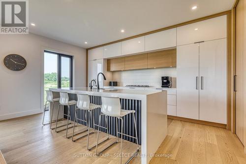 61 Crestview Drive, Middlesex Centre, ON - Indoor Photo Showing Kitchen