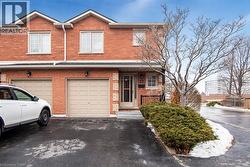 255 MOUNT ALBION Drive Unit# 22  Hamilton, ON L8K 6P7