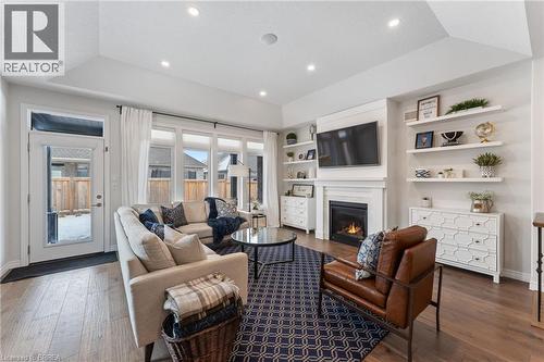 2 Masters Lane, Paris, ON - Indoor Photo Showing Living Room With Fireplace