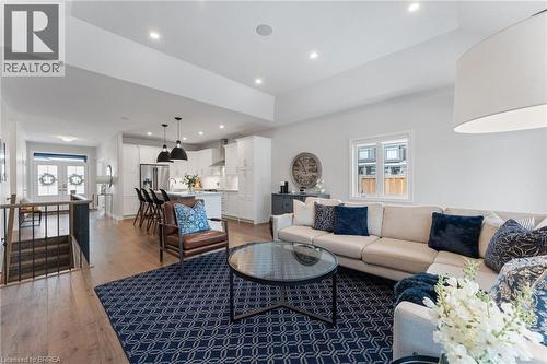 2 Masters Lane, Paris, ON - Indoor Photo Showing Living Room