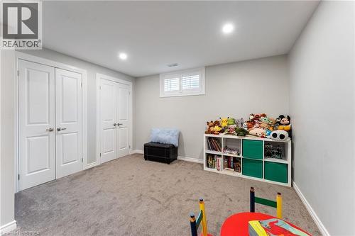 2 Masters Lane, Paris, ON - Indoor