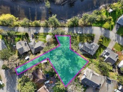 299 Helmcken Rd  View Royal, BC V9B 1L3