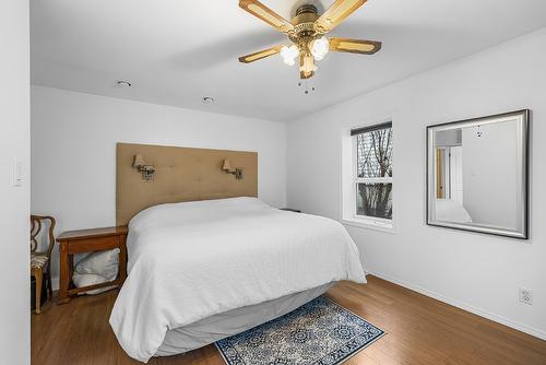 315 14Th Avenue, Cranbrook, BC - Indoor Photo Showing Bedroom