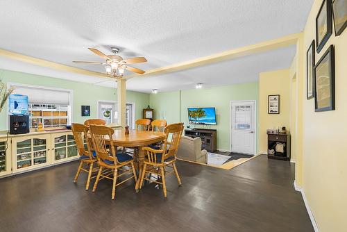 315 14Th Avenue, Cranbrook, BC - Indoor Photo Showing Dining Room