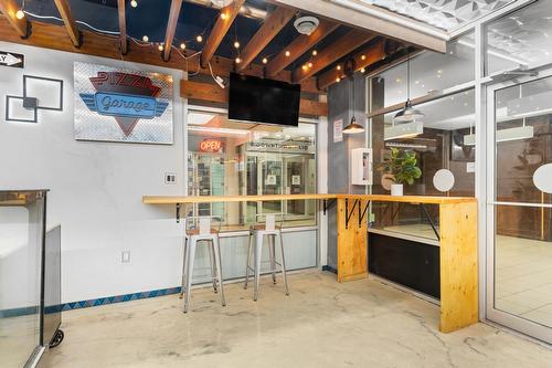 1A , 10020 Jasper Avenue, Edmonton, AB 