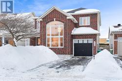 228 BRANTHAVEN STREET  Ottawa, ON K4A 0H6
