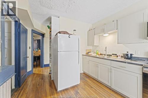 3060 Sandwich, Windsor, ON - Indoor Photo Showing Kitchen With Double Sink
