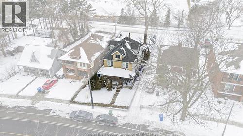 3060 Sandwich, Windsor, ON - Outdoor