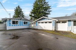 4638 Falaise Dr  Saanich, BC V8Y 1B3