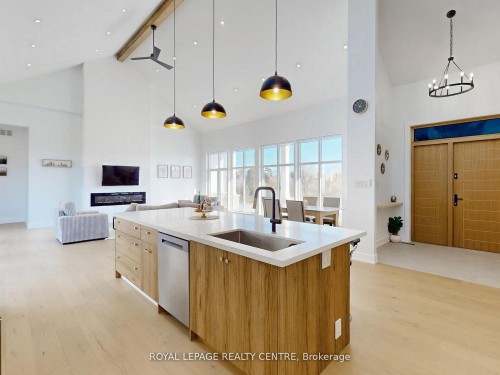 521 Old York Road, Burlington, ON - Indoor Photo Showing Kitchen With Upgraded Kitchen