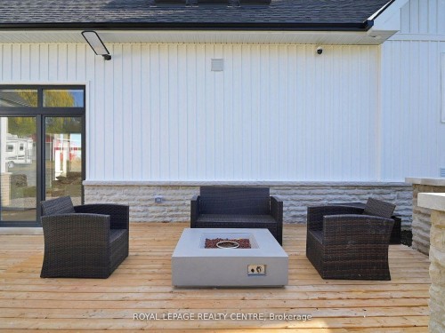 521 Old York Road, Burlington, ON - Outdoor