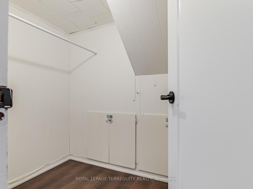 5 Rochelle Crescent, Toronto, ON - Indoor Photo Showing Other Room