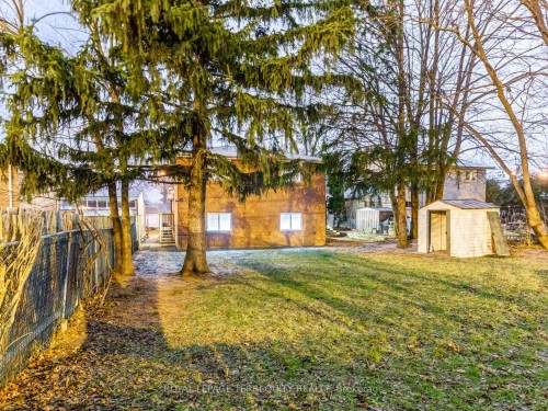 5 Rochelle Crescent, Toronto, ON - Outdoor