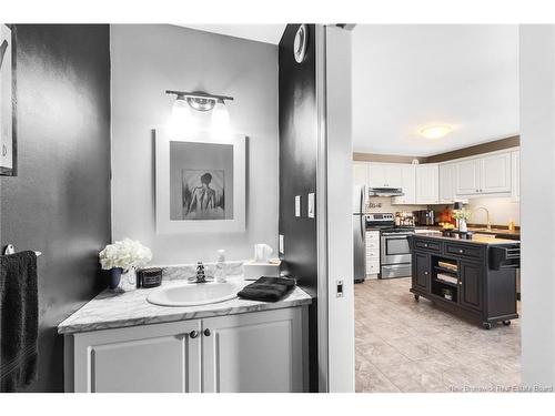 66 Westbrook Lane, Fredericton, NB 