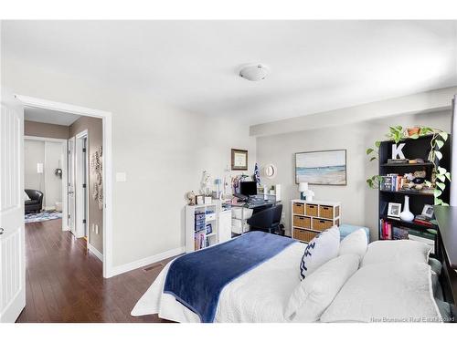 66 Westbrook Lane, Fredericton, NB 