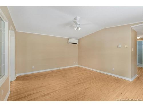 107 Hedgeview Dr, Fredericton, NB 