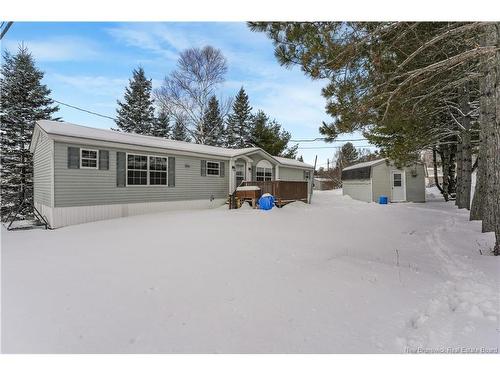 107 Hedgeview Dr, Fredericton, NB 