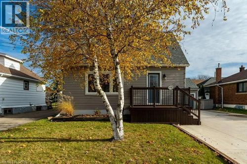6782 Dorchester Road, Niagara Falls, ON - Outdoor
