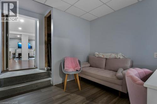 6782 Dorchester Road, Niagara Falls, ON - Indoor Photo Showing Other Room