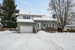 496 Rue de l'Érablière  Rosemère, QC J7A 4M4