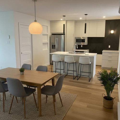 Kitchen - 2-274 Rue Daoust, Salaberry-De-Valleyfield, QC - Indoor