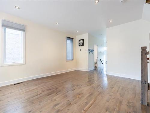 Chambre à coucher principale - 5808 Rue Alphonse, Brossard, QC - Indoor Photo Showing Other Room