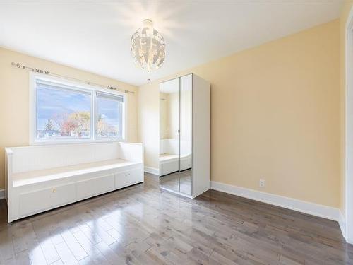 Chambre à coucher - 5808 Rue Alphonse, Brossard, QC - Indoor Photo Showing Bedroom