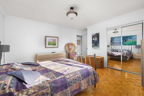 Chambre à coucher principale - 37 Place Leclerc, Kirkland, QC - Indoor Photo Showing Bedroom