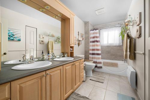 Salle de bains - 37 Place Leclerc, Kirkland, QC - Indoor Photo Showing Bathroom