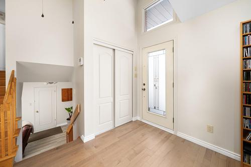 Entrée extérieure - 37 Place Leclerc, Kirkland, QC - Indoor Photo Showing Other Room