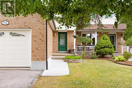 104 DYER COURT  Cambridge, ON N3C 4B9