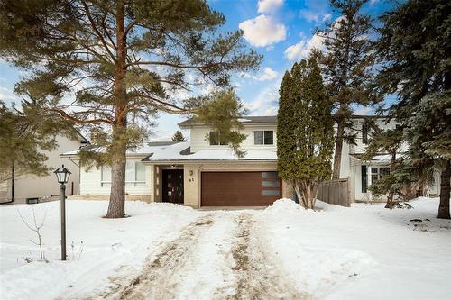 85 Thatcher Drive, Winnipeg, MB - Outdoor With Facade