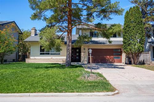 85 Thatcher Drive, Winnipeg, MB - Outdoor