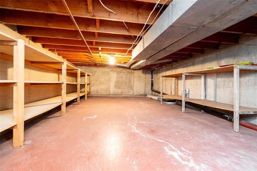 85 Thatcher Drive, Winnipeg, MB - Indoor Photo Showing Basement