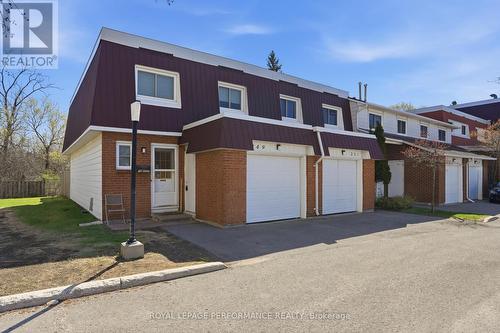 94 - 249 ROMULUS PRIVATE  Ottawa, ON K1K 3Y2