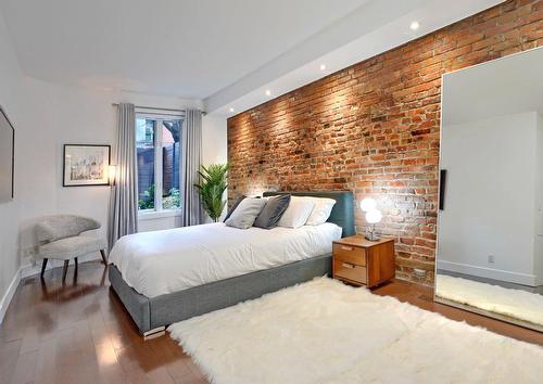 Chambre à coucher - 1218 Rue Alexandre-Desève, Montréal (Ville-Marie), QC - Indoor Photo Showing Bedroom