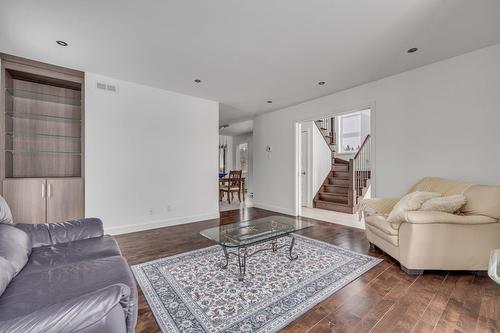 Salon - 43 Rue Solidago, Sainte-Brigitte-De-Laval, QC - Indoor Photo Showing Living Room