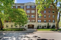 18-376 Av. Redfern  Westmount, QC H3Z 2G5