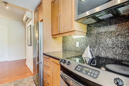Cuisine - 18-376 Av. Redfern, Westmount, QC - Indoor Photo Showing Kitchen With Stainless Steel Kitchen