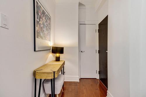 Hall d'entrée/Vestibule - 18-376 Av. Redfern, Westmount, QC - Indoor Photo Showing Other Room