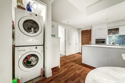 Salle de lavage - 507-370 Rue St-André, Montréal (Ville-Marie), QC - Indoor Photo Showing Laundry Room
