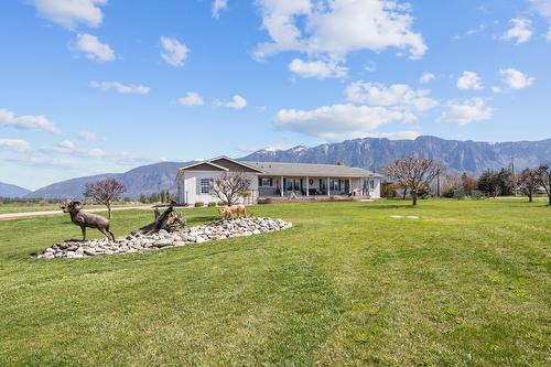 2372 20Th Street, Lister, BC 